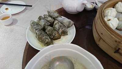 富臨皇宮 (恆景花園)