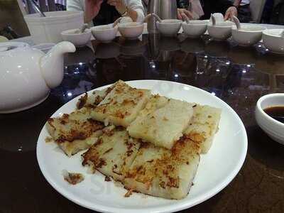 富臨皇宮 (恆景花園)