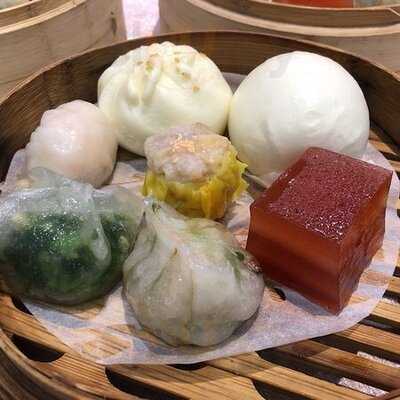 富臨皇宮 (恆景花園)