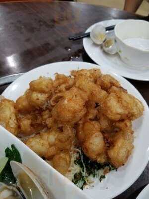 金豪肥牛豬骨煲