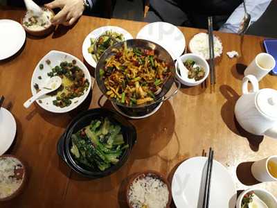 書湘門第 (偉信商業大廈)