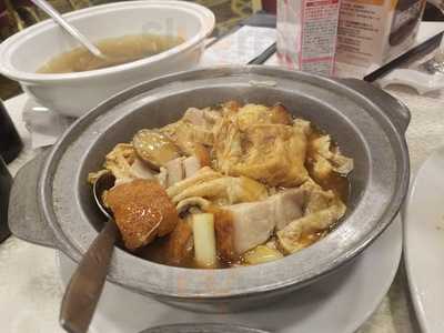 泉章居 (依利大廈)