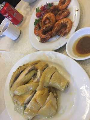 泉章居 (依利大廈)