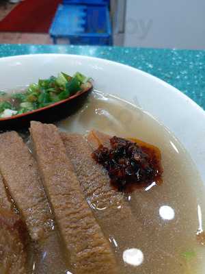 香港仔魚蛋王（寶靈街）