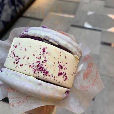 Elephant Grounds (永豐大廈)