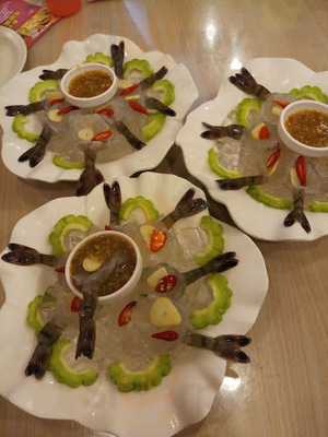 金枕頭泰國餐廳