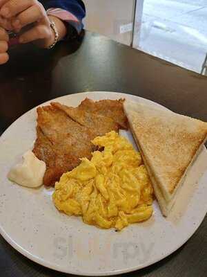 順興車仔面大排檔