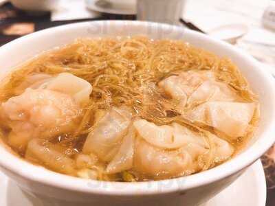 何洪記粥麵專家