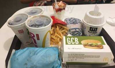 麥當勞 (黃金海岸商場)