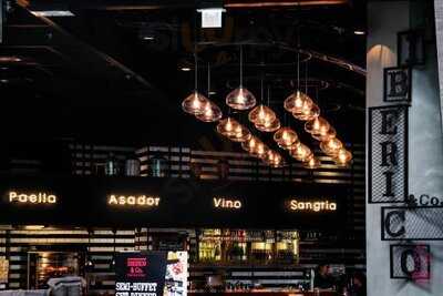 Iberico & Co. 形點一期