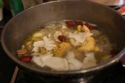 燒皇燒烤雞煲專門店