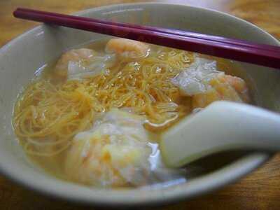 新源興雲吞面專家