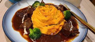 Stormies（形點店）