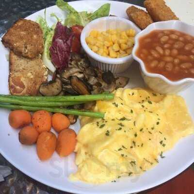 Cafe Two (大角咀)