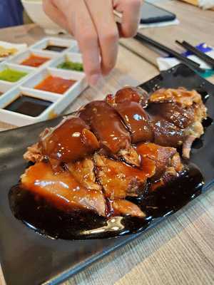 西貢金雞海南雞 (健威坊)