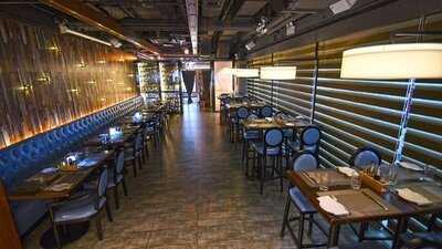 Meeting Point Restaurant & Bar