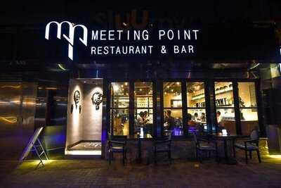 Meeting Point Restaurant & Bar