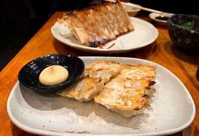 餃餃餃子 (灣仔)