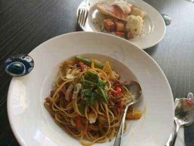 Gioia Charcoal Grill & Oyster Bar