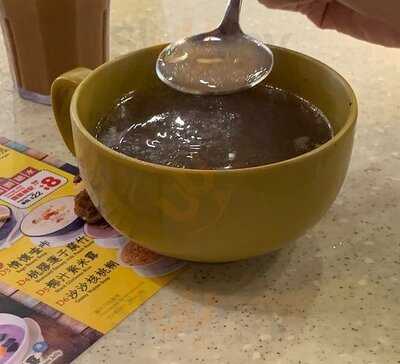 金裝燉奶佬餐廳