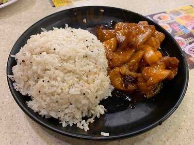 金裝燉奶佬餐廳