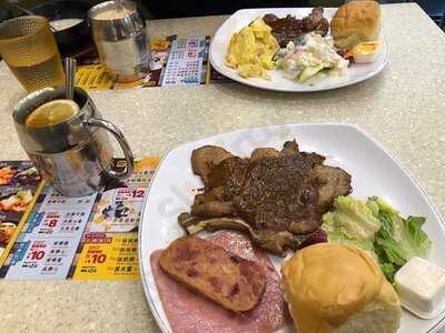 金裝燉奶佬餐廳