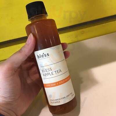 Seafood Stand (安達中心)