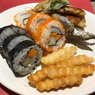 漢和韓國料理 (名珠城)