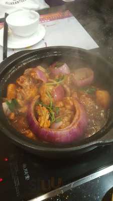 一品雞煲火鍋(荃灣)