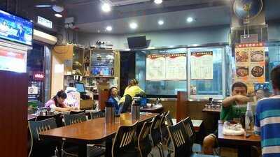 椰子閣餐廳小廚