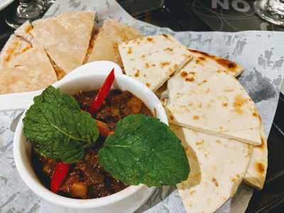 Greyhound Cafe (新世紀廣場)