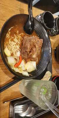 自家湯汁麵食專門店