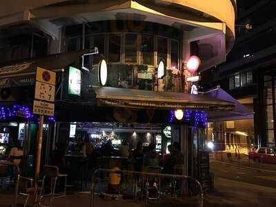 Corner Stop Bar & Cafe