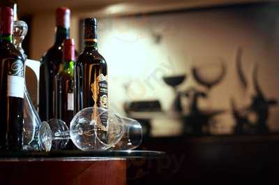 Velocity Bar And Grill