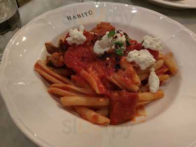 HabitŪ Table (礼顿中心)