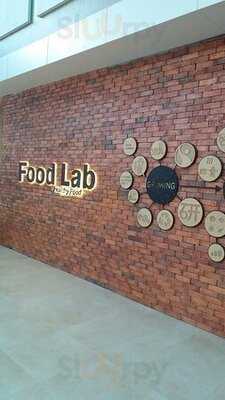 Food Lab