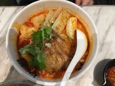 Bugis  蝦湯麵  怡保雞飯