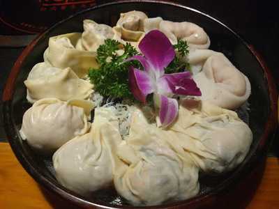 熊亭新和風駅 新興大廈