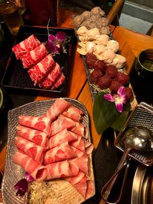 熊亭新和風駅 新興大廈