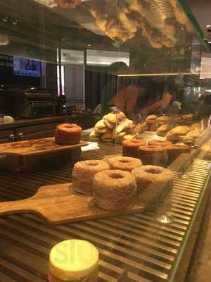 Simplylife Foodplace (冠君大廈)