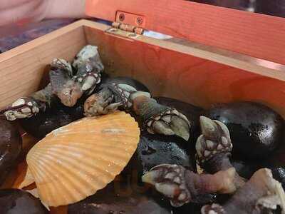 Lava Bar & Restaurant