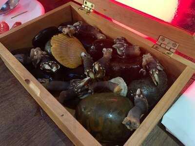 Lava Bar & Restaurant