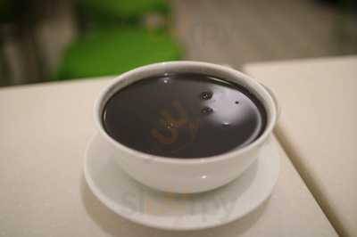 杏香園 (耀中大廈)