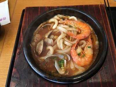 丼丼屋食堂 (鴻威大廈)