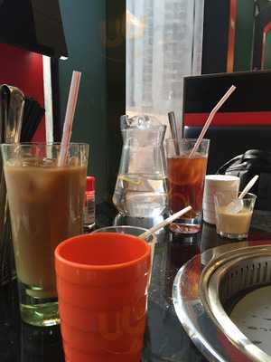 一起燒火鍋烤肉店