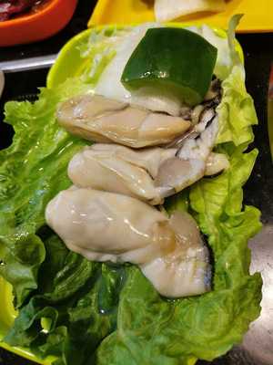 一起燒火鍋烤肉店