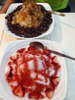 甜聚雪花冰甜品屋