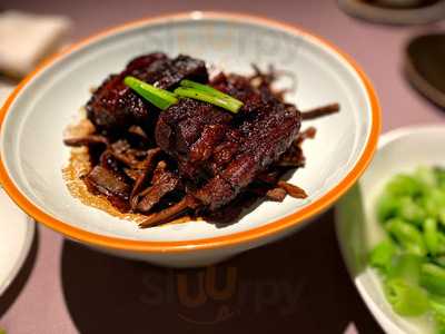 Xin Rong Ji Restaurant