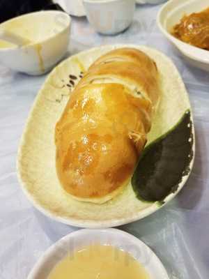 上海一品香菜館 ()