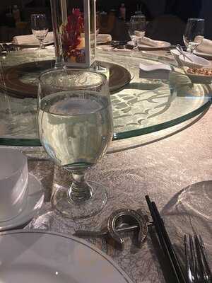 黃金閣 - 澳門賽馬會會員會所